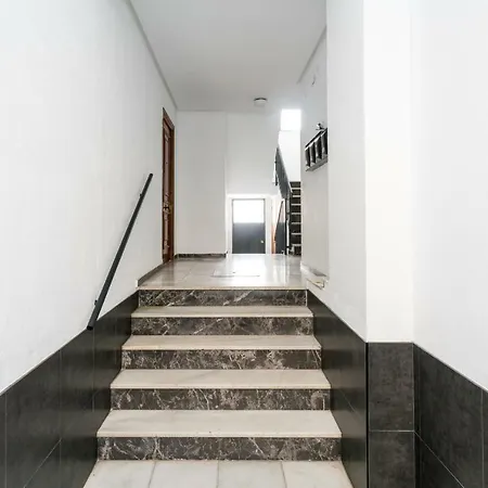 Appartement Triana 3 Bedrooms & 2 Bath Parking Included